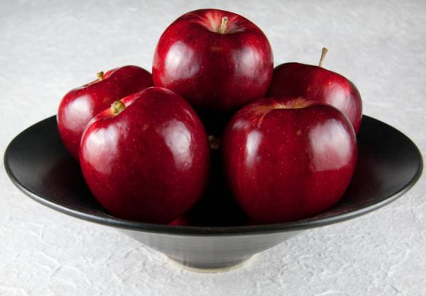بررسی قیمت سیب قرمز ارومیه
