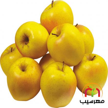بازار فروش سیب درختی زرد