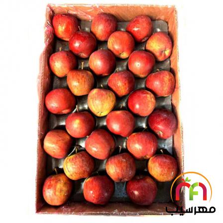 مرکز عرضه سیب بسته بندی